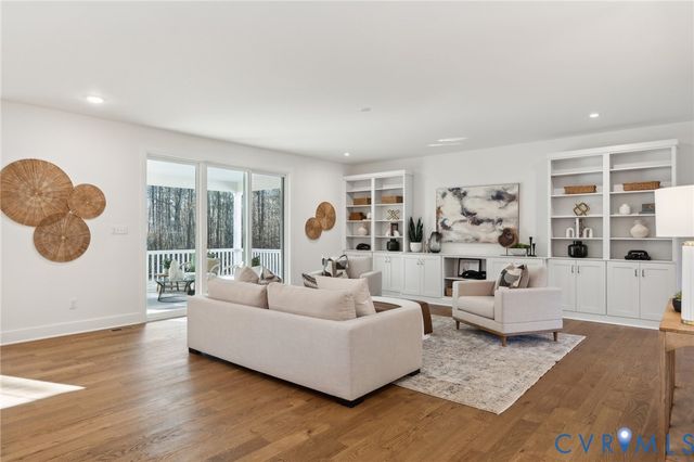 13155 Sodbury Dr, Midlothian, VA 23113