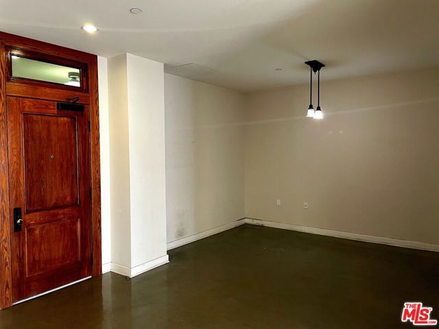 315 W 5th Street 911, Los Angeles, CA 90013