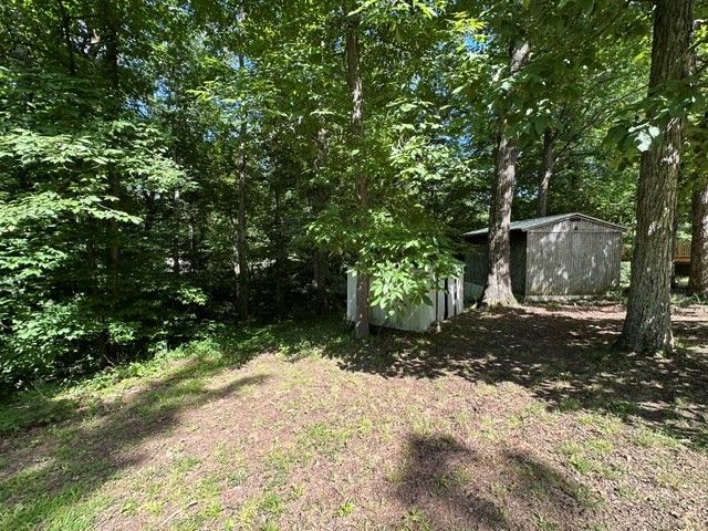 184 McDuff Ln, Camden, TN 38320