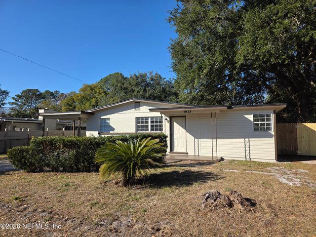 1938 LEON Road, Jacksonville, FL 32246