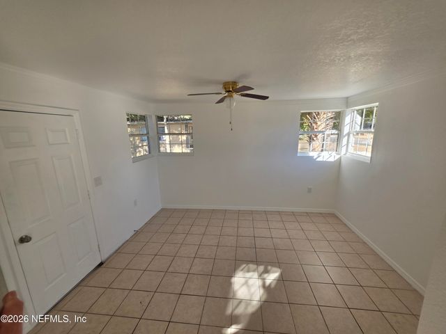 1938 LEON Road, Jacksonville, FL 32246