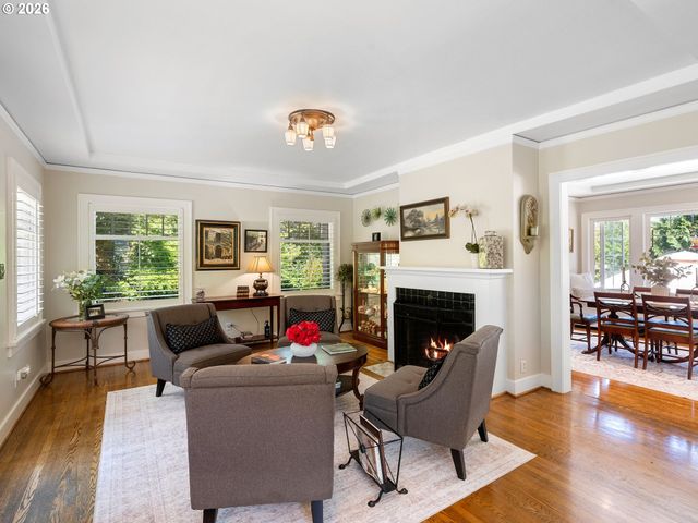 3409 Se ALDERCREST Rd, Milwaukie, OR 97222