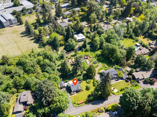 3409 Se ALDERCREST Rd, Milwaukie, OR 97222