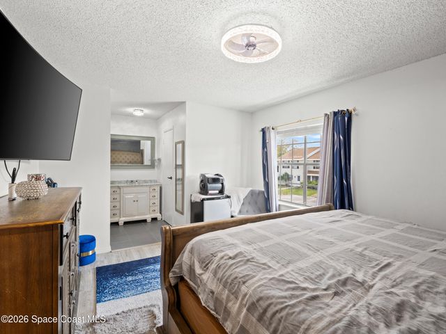 1413 Manor Drive NE, Palm Bay, FL 32905