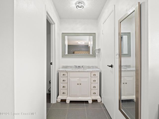 1413 Manor Drive NE, Palm Bay, FL 32905