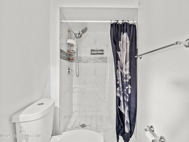 1413 Manor Drive NE, Palm Bay, FL 32905