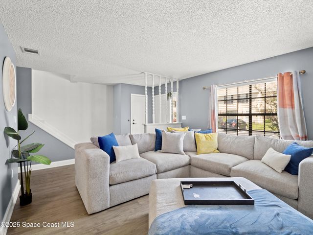 1413 Manor Drive NE, Palm Bay, FL 32905