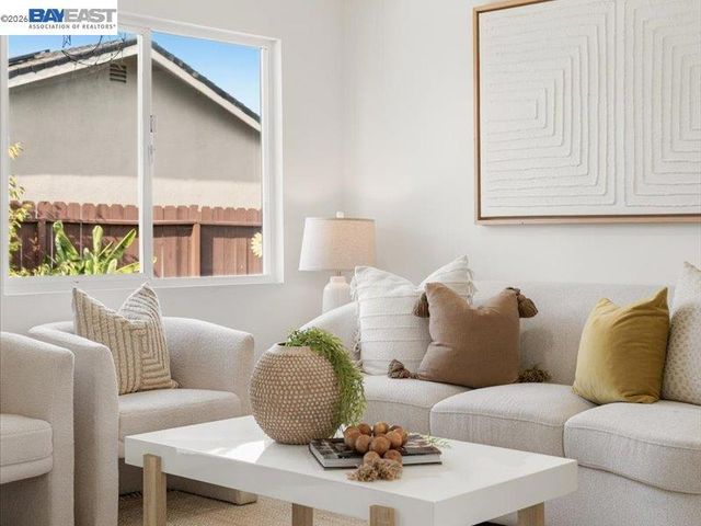7711 Firebrand Dr, Dublin, CA 94568