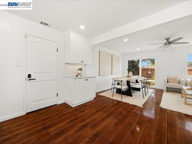 7711 Firebrand Dr, Dublin, CA 94568