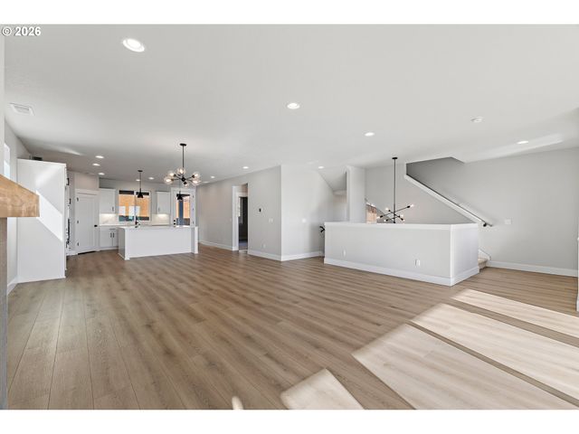 12159 Sw Autumnview St, Tigard, OR 97224