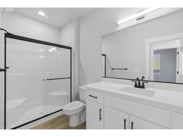 12159 Sw Autumnview St, Tigard, OR 97224