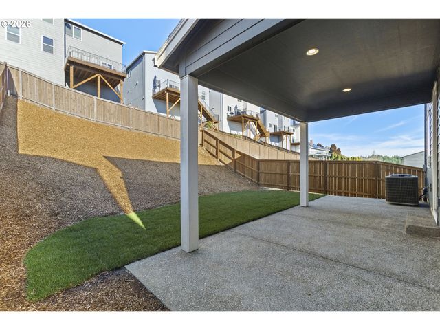 12159 Sw Autumnview St, Tigard, OR 97224