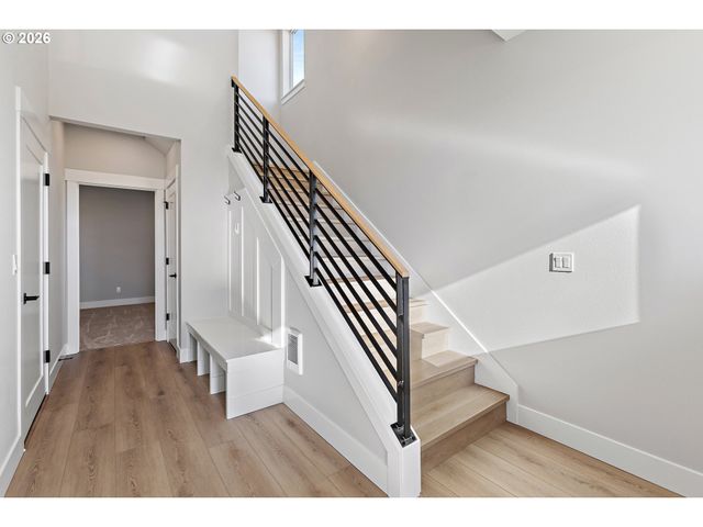 12159 Sw Autumnview St, Tigard, OR 97224