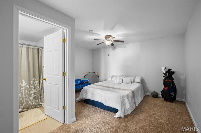 810 Wellesley Place Drive, Chesterfield, MO 63017