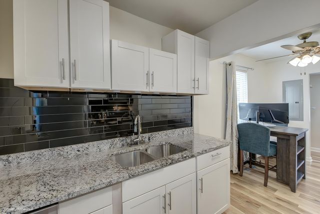 2128 Courtland Avenue, Charleston, SC 29403
