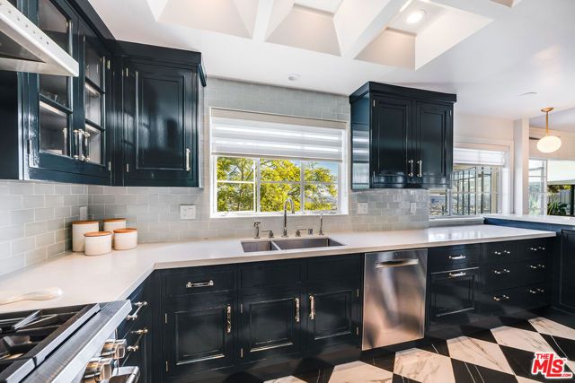 1398 Miller Drive, Los Angeles, CA 90069