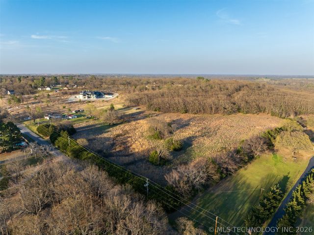 1 S Mission Road, Okmulgee, OK 74447