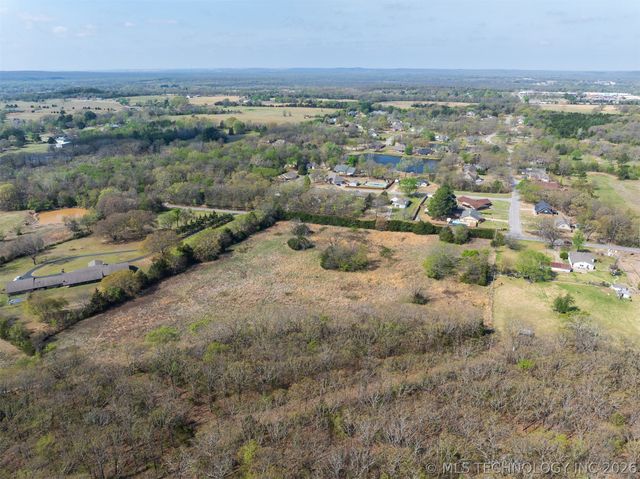 1 S Mission Road, Okmulgee, OK 74447