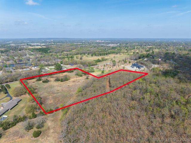 1 S Mission Road, Okmulgee, OK 74447
