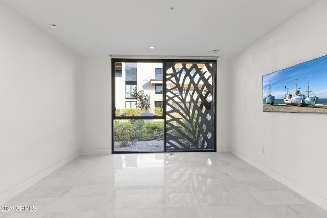 6587 N PALMERAIE Boulevard 1042, Paradise Valley, AZ 85253
