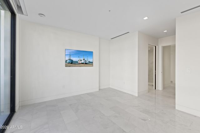 6587 N PALMERAIE Boulevard 1042, Paradise Valley, AZ 85253