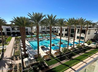 6587 N PALMERAIE Boulevard 1042, Paradise Valley, AZ 85253