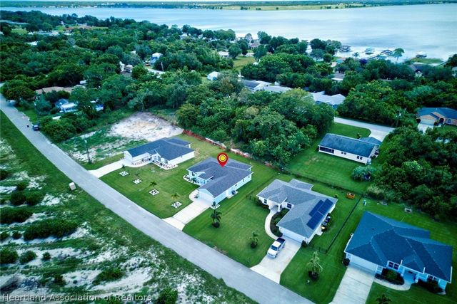 124 Clinton Avenue, Lake Placid, FL 33852