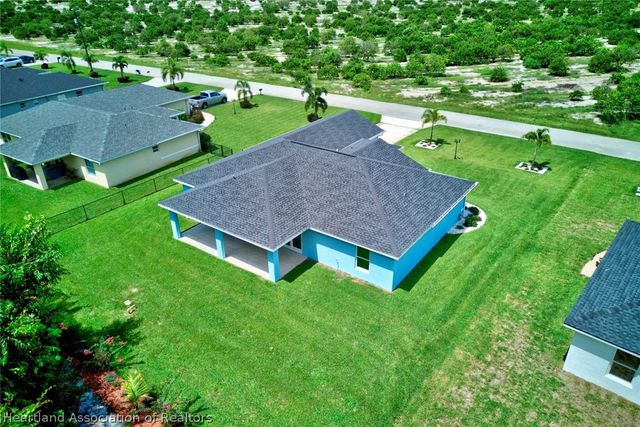 124 Clinton Avenue, Lake Placid, FL 33852