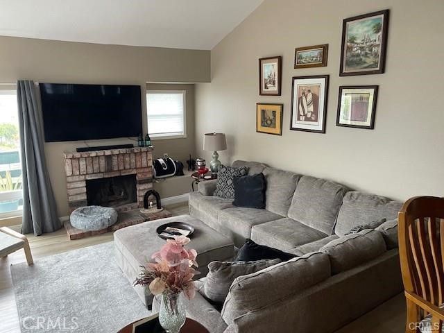 2017 Orchard Drive 11, Placentia, CA 92870