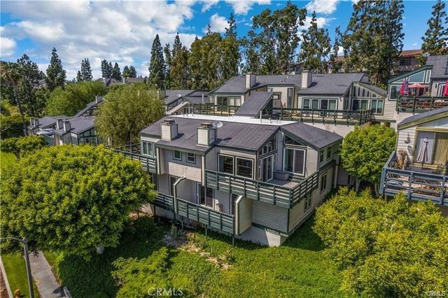 2017 Orchard Drive 11, Placentia, CA 92870