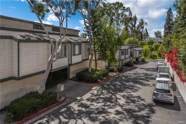 2017 Orchard Drive 11, Placentia, CA 92870