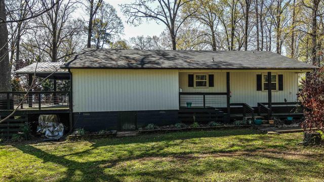 8 N Dogwood Drive, Mayflower, AR 72106