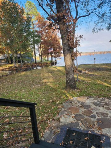 8 N Dogwood Drive, Mayflower, AR 72106