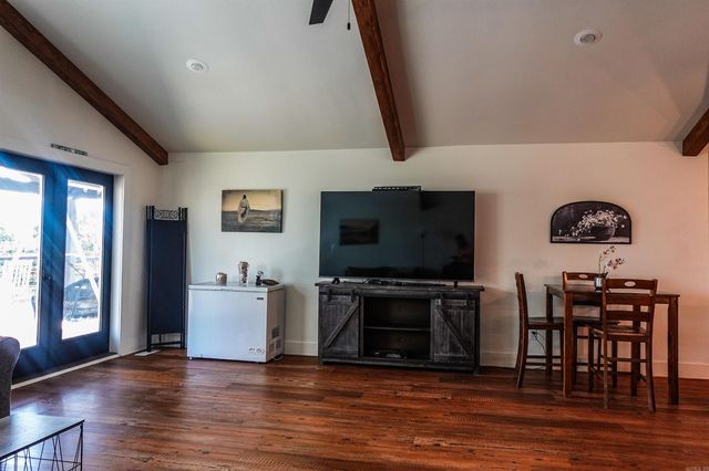 8 N Dogwood Drive, Mayflower, AR 72106