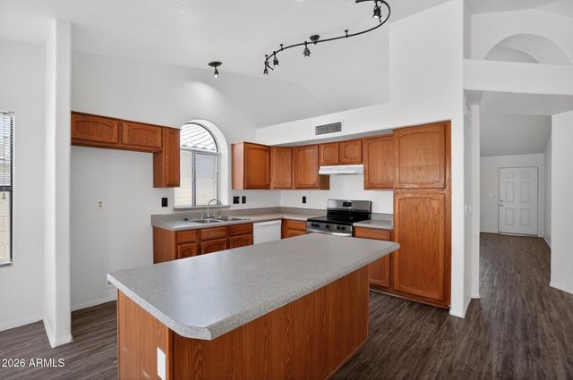 2524 E INDIGO BRUSH Road, Phoenix, AZ 85048