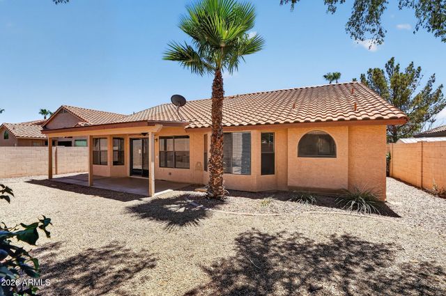 2524 E INDIGO BRUSH Road, Phoenix, AZ 85048