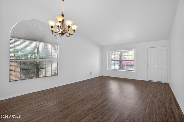2524 E INDIGO BRUSH Road, Phoenix, AZ 85048