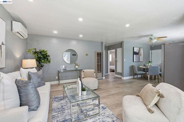 1839 Hill Ave, Hayward, CA 94541