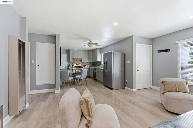 1839 Hill Ave, Hayward, CA 94541