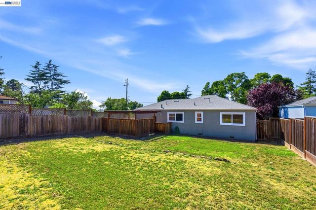 1839 Hill Ave, Hayward, CA 94541