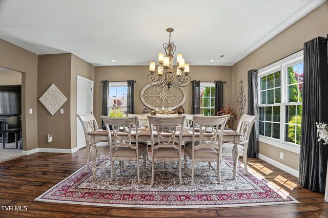 134 Country Acres Drive, Elizabethton, TN 37643