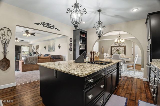 134 Country Acres Drive, Elizabethton, TN 37643