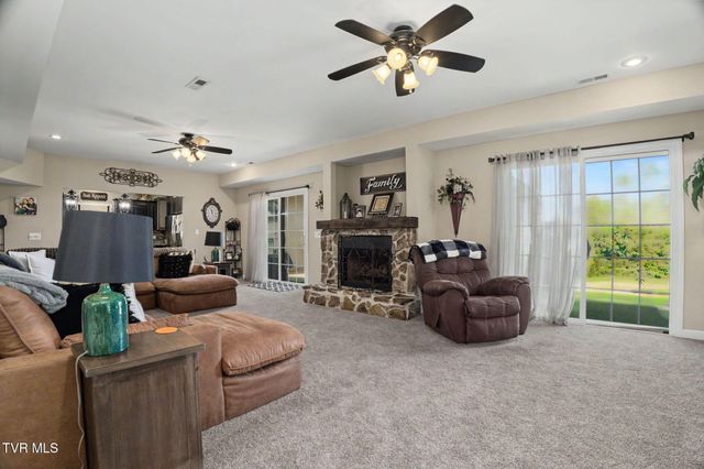 134 Country Acres Drive, Elizabethton, TN 37643