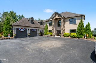 134 Country Acres Drive, Elizabethton, TN 37643