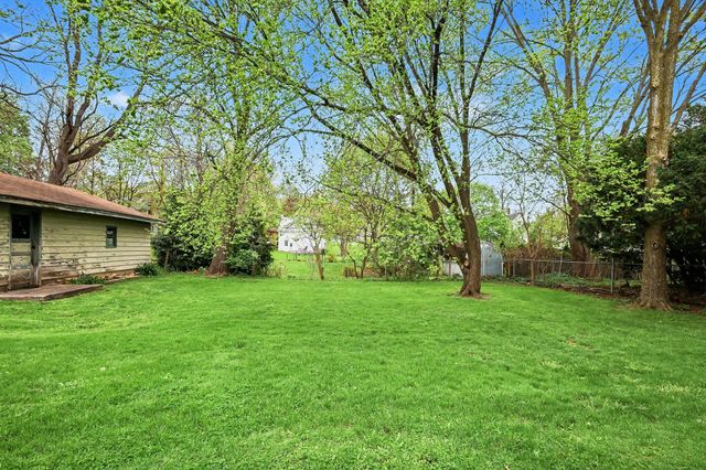 527 N Monroe Street, Lowell, MI 49331