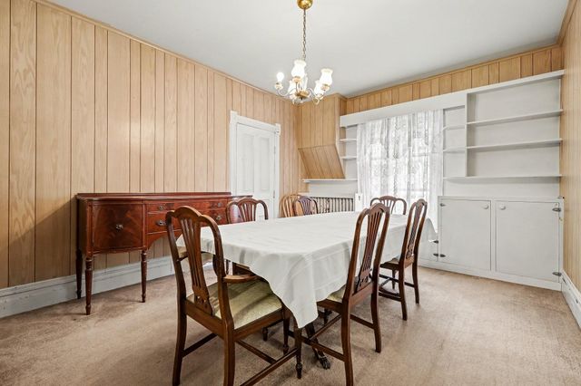 527 N Monroe Street, Lowell, MI 49331