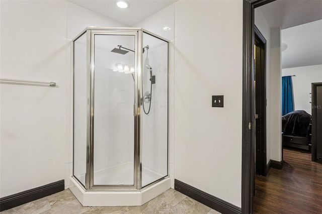 145 N PEARL LAKE CSWY 208, Altamonte Springs, FL 32714