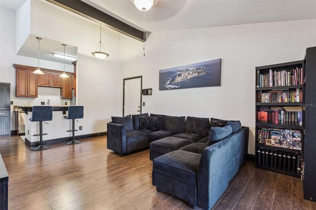 145 N PEARL LAKE CSWY 208, Altamonte Springs, FL 32714