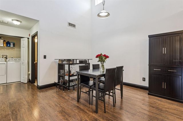 145 N PEARL LAKE CSWY 208, Altamonte Springs, FL 32714