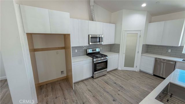 14416 Ricaree Road, Apple Valley, CA 92307